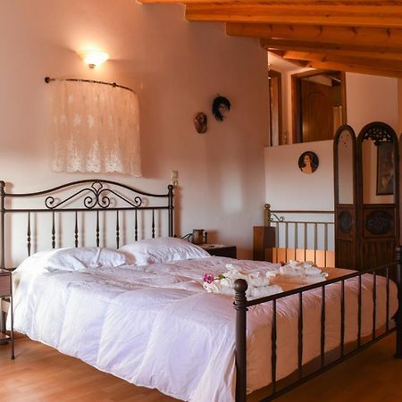 Amber Seaview Villa By The Olive Groves Каламата Екстериор снимка