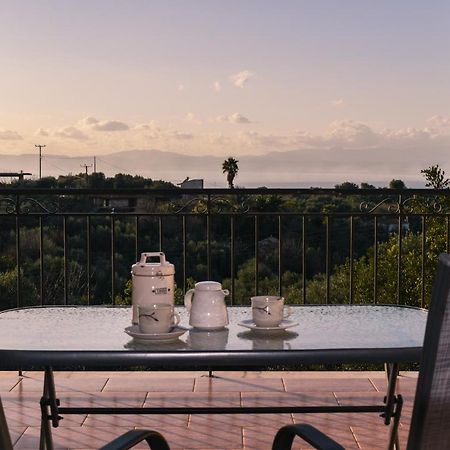 Amber Seaview Villa By The Olive Groves Каламата Екстериор снимка